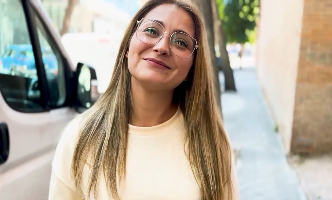 Puta Locura - Lucia Gold [720p]