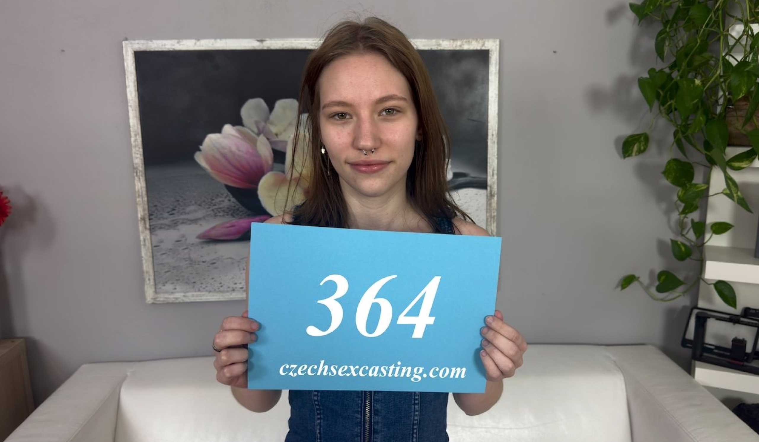 Czech Sex Casting - Maya Sinn [1080p]