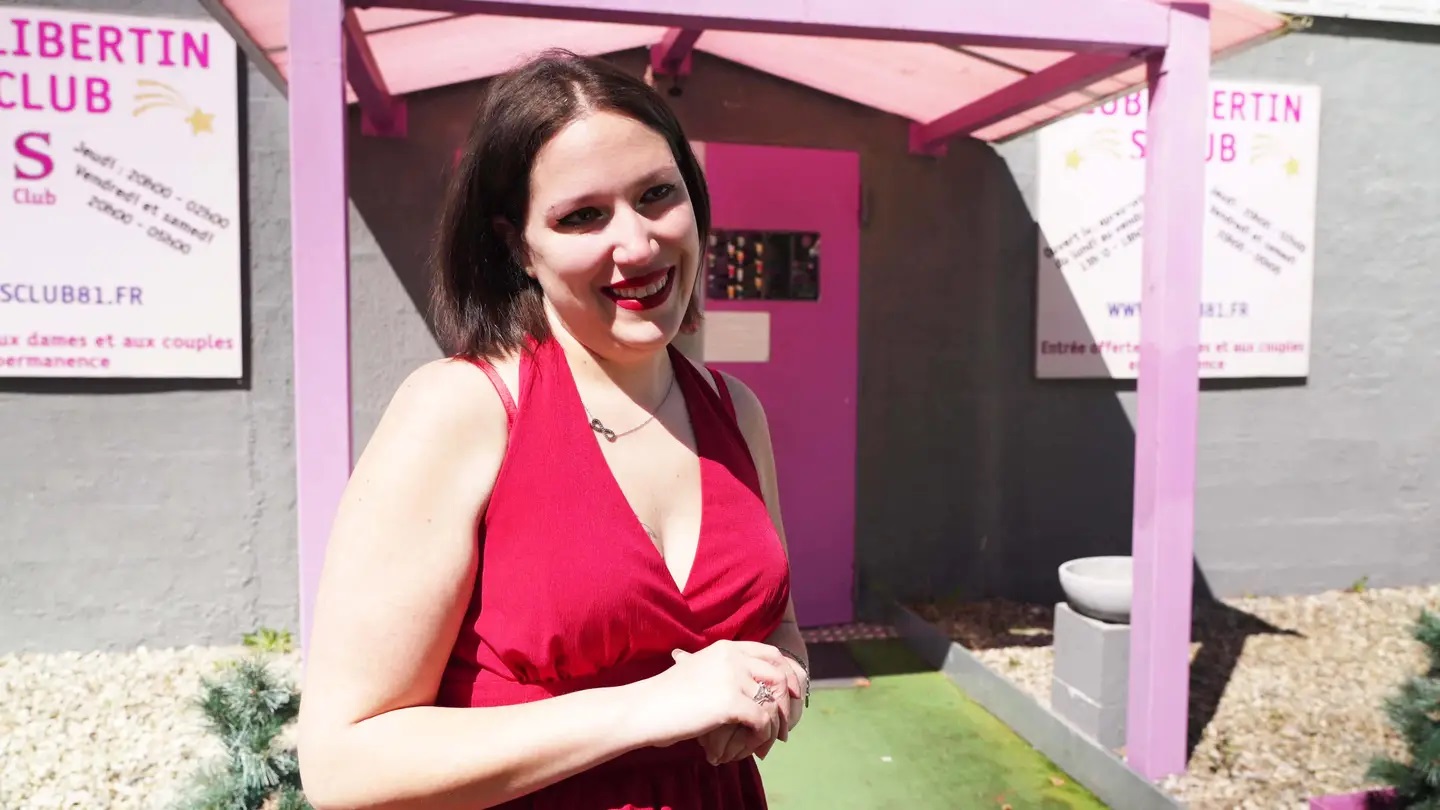 Jacquie Et Michel TV - Lily [1080p]