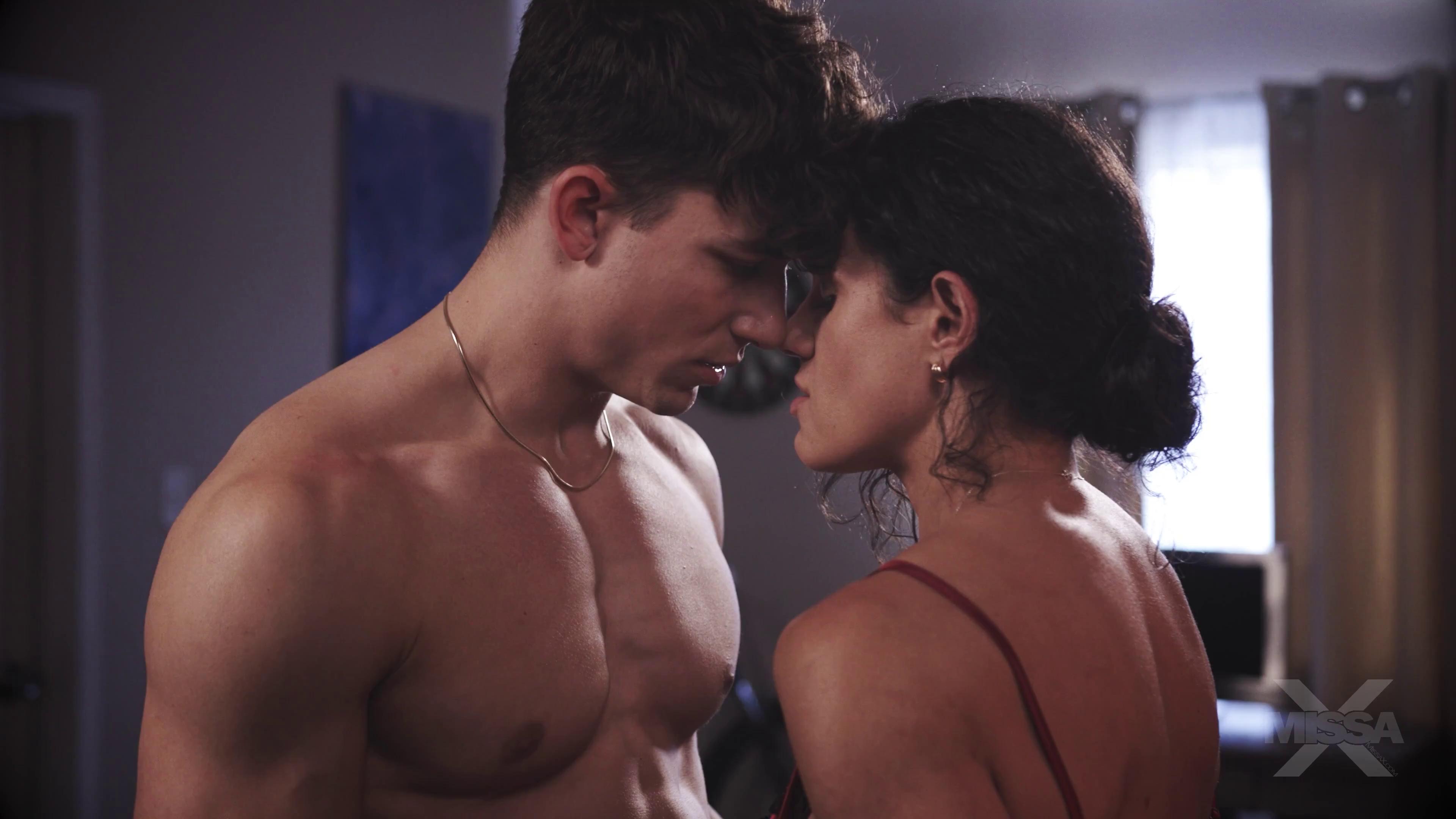 Missa X - Penny Barber [4K]