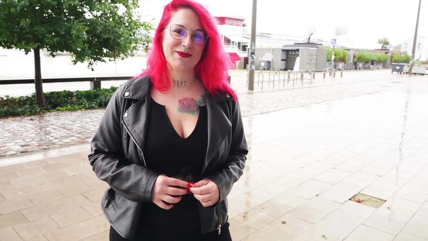 Jacquie Et Michel TV - Lody [1080p]