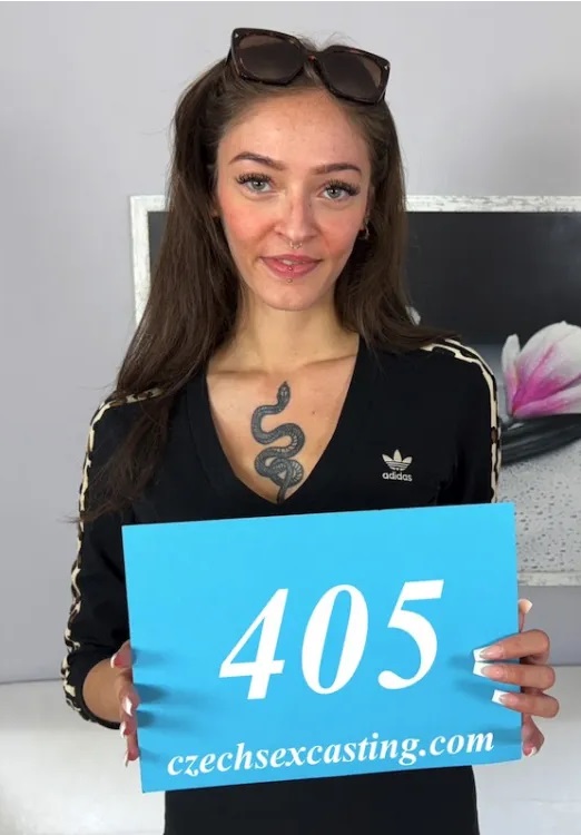 Becky California - Skinny Brunette Slut Makes The Most Of A Casting Fuck FullHD 1080p
