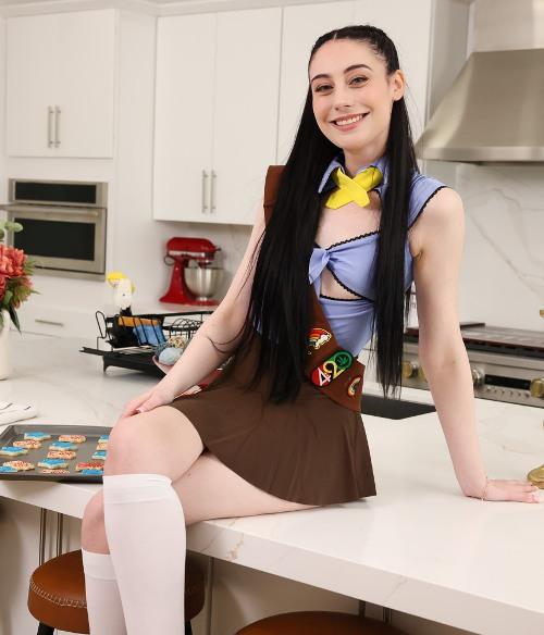 Dolly Paige - Tasty Cookies FullHD 1080p/HD 720p