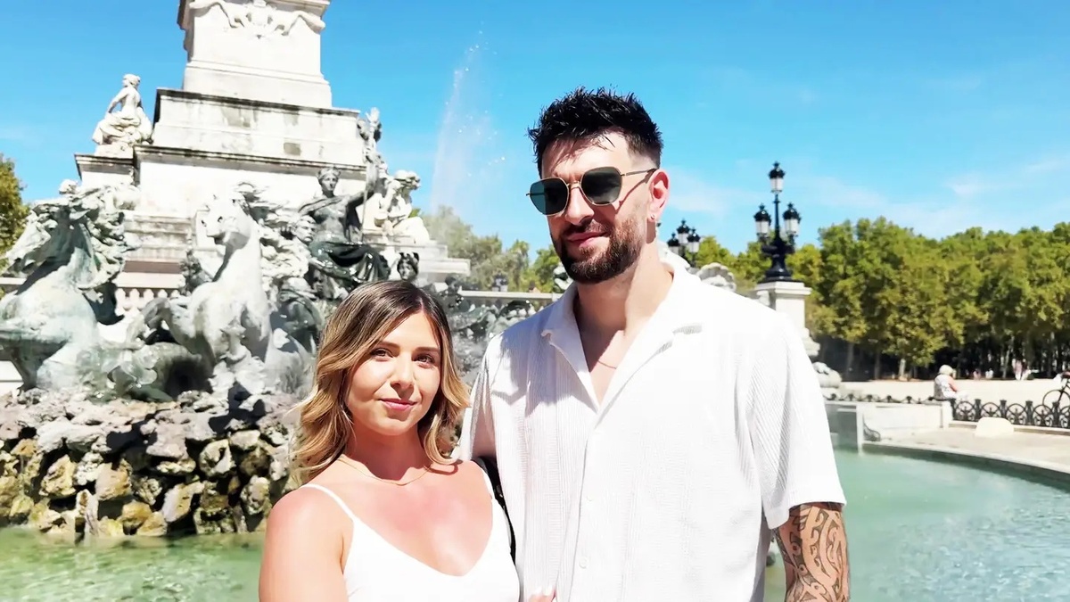 Jacquie Et Michel TV - Ambre [1080p/4K]