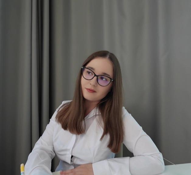 Lina Babyface - I’ll suck your dick and you’ll get a job Sexy boss fucks on interview FullHD 1080p/HD 720p