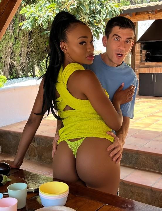 Malia Lenoir - Sneaky Sex At Backyard BBQ FullHD 1080p/HD 720p