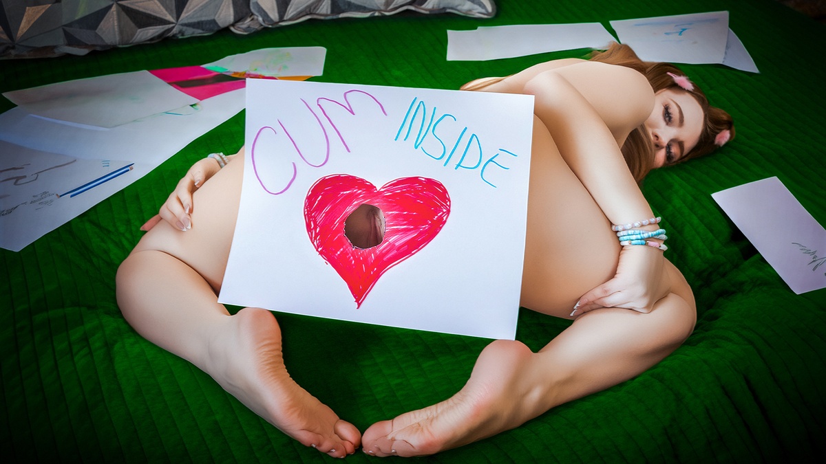 My Babysitter's Club - Naomi Ryder [4K/1080p]