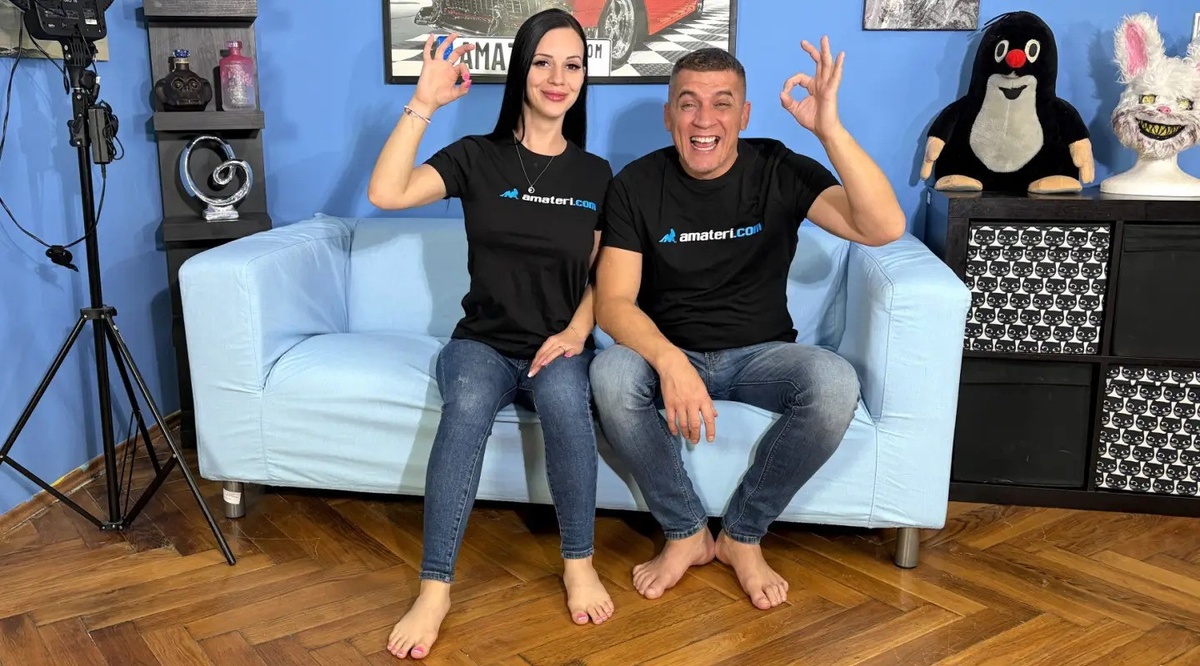 Amateri Premium - Areta Ridera [1080p/4K]