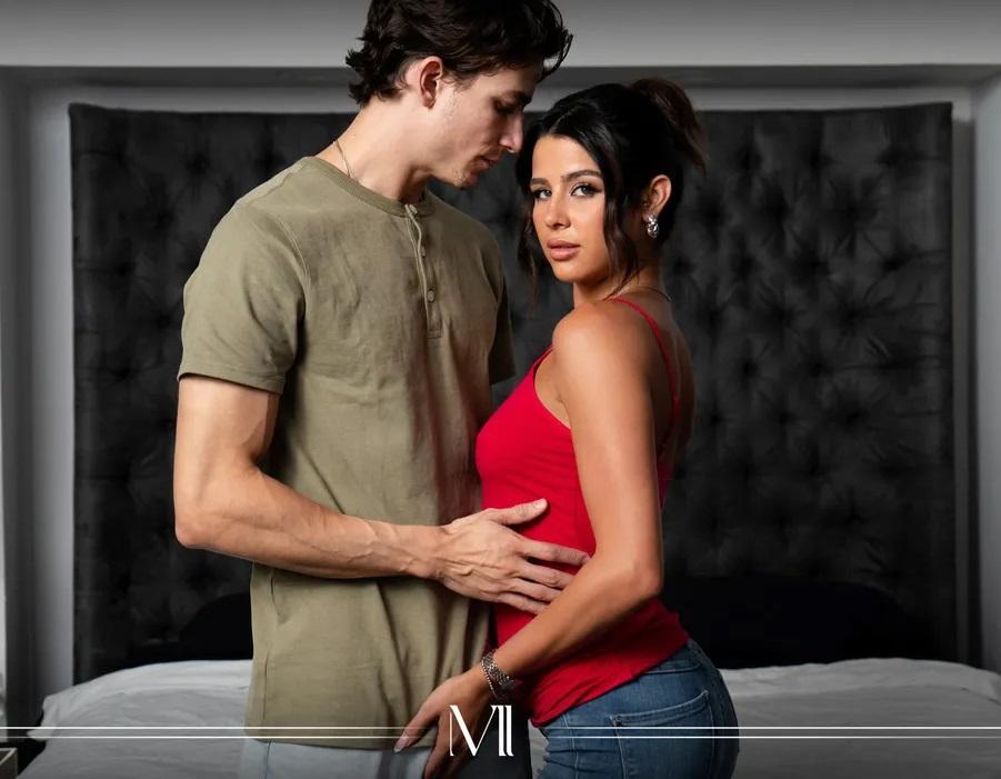 Kylie Rocket - One Bed, Two In-Laws FullHD 1080p/HD 720p