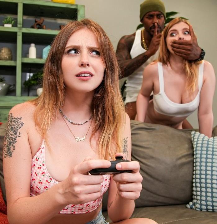 Harlow West, Lucy Foxx - Professional Cum Dodger 4K 2160p/FullHD 1080p/HD 720p