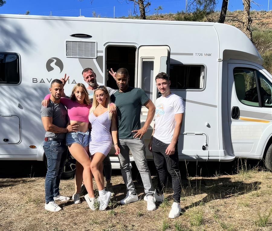 Miss Alice Wild, Chloe Chevalier - Parthouze in the Var Vineyards FullHD 1080p