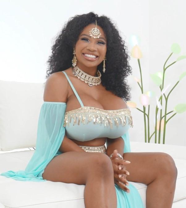 Tia Maria - Damion Dayski Wishes To Blow His Load In Genie Tia Marias Mouth! FullHD 1080p