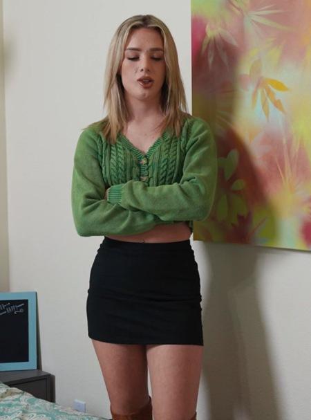 Ashlyn Angel - DILF Feeds Her His Load and It's A Wrap 4K 2160p/FullHD 1080p/HD 720p