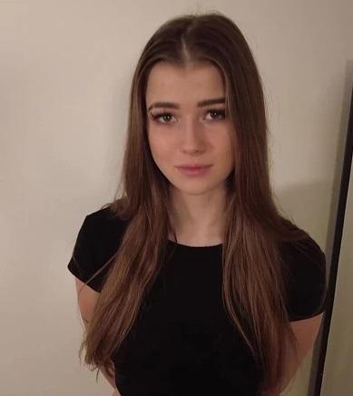 Olivia Sparkle - She Has Never Been Fucked Like This Before 4K 2160p/FullHD 1080p