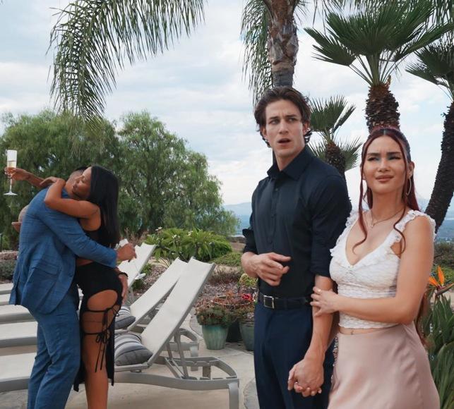 Carmen Caliente - Swinging In The Neighborhood Part 1 4K 2160p/FullHD 1080p/HD 720p