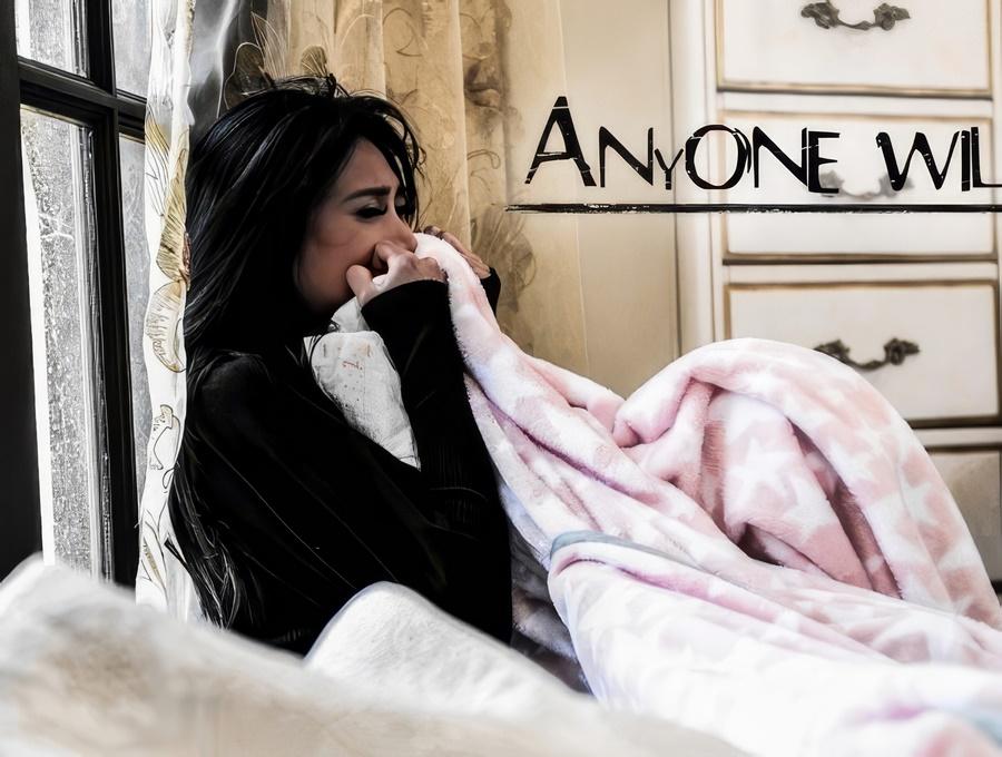 Ember Snow - Anyone Will Do FullHD 1080p