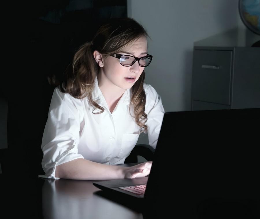 Gracie May Green - Never Been Fucked Since Nam FullHD 1080p