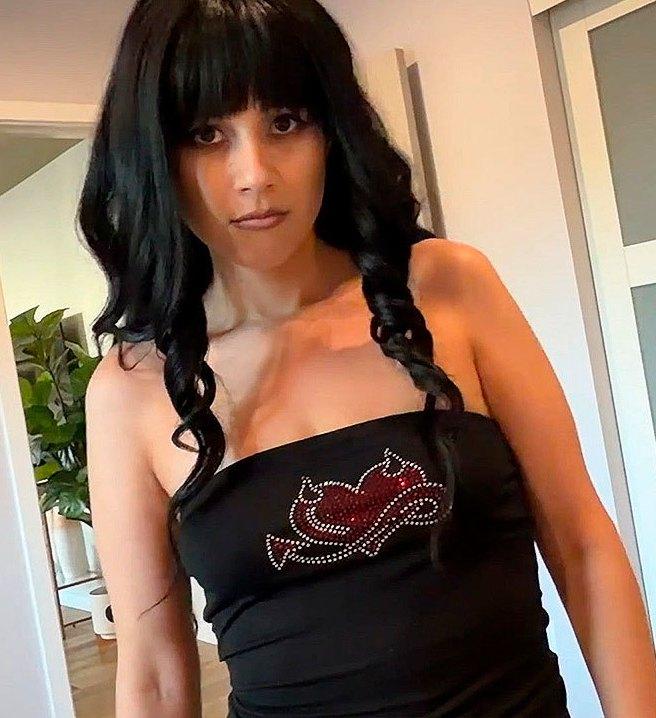 Penelope Reed - Sister's Best Friend Wants Cock FullHD 1080p