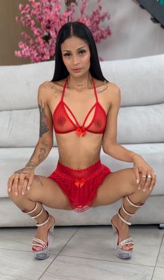 Breiny Zoe - the beautiful BREINY ZOE milking the milk from 4 huge black cocks, DAP, anal, deep balls + pissing FullHD 1080p/HD 720p