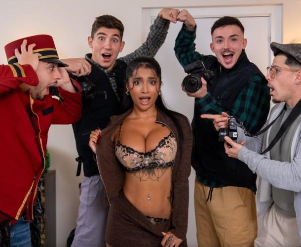 Yasmina Khan - Goonerazzi FullHD 1080p