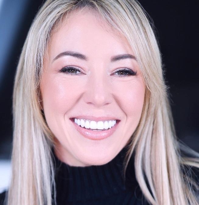 Ashley Tee - Amateur Allure Welcomes Ashley Tee, a Sexy Blonde Eager for a Throbbing Cock in Her Mouth FullHD 1080p