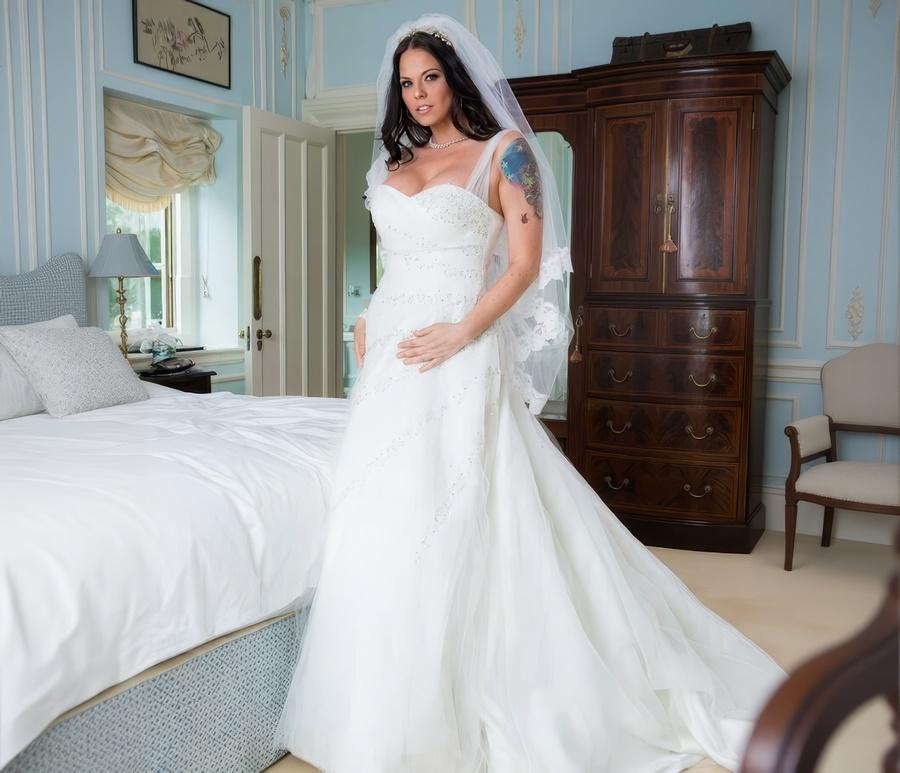 Simony Diamond - Big Butt Wedding Day HD 720p